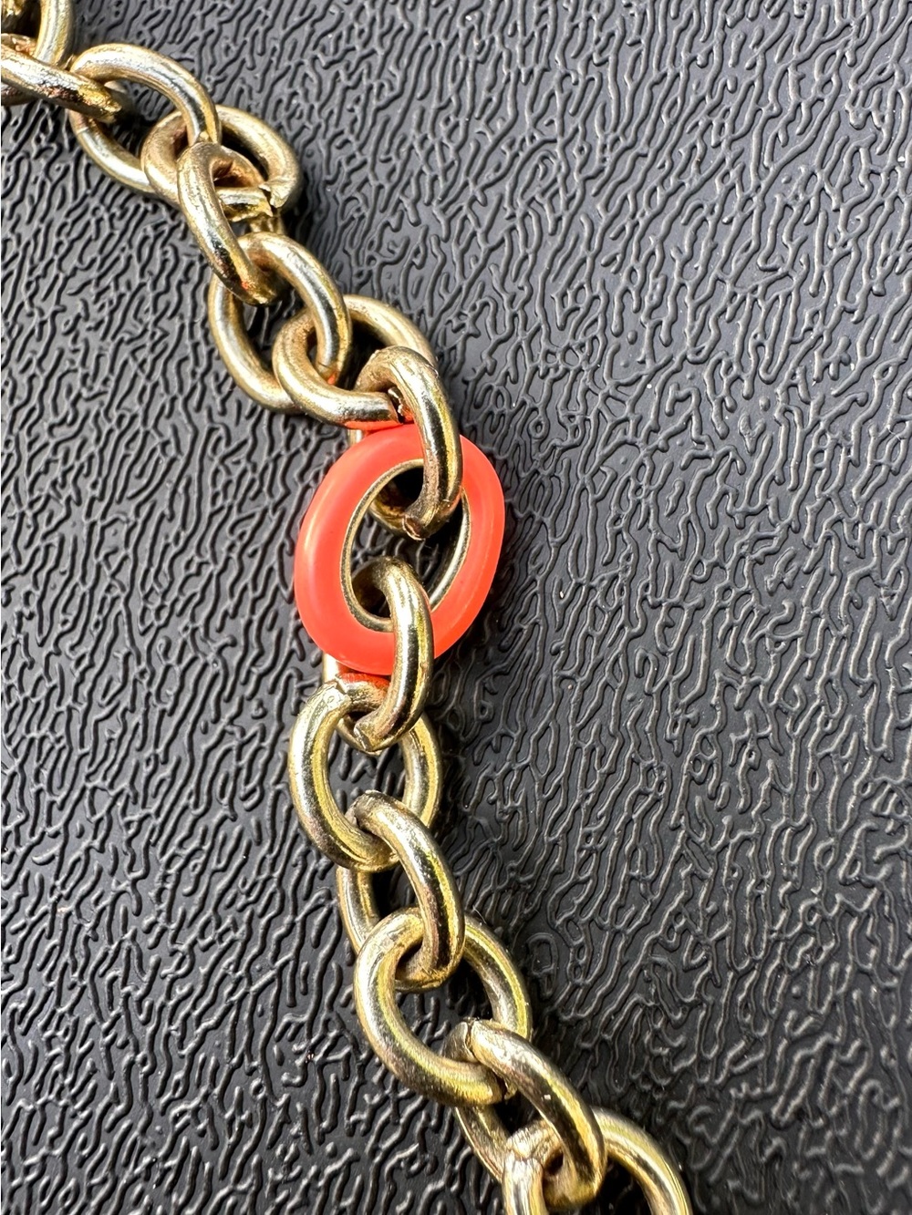 J Crew Coral Enamel & Gold-Tone Chain Link Necklace 38"Long - Picture 2 of 3
